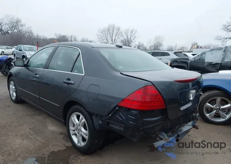 2006 Honda Accord 2.4 Ex from USA, damaged, VIN 1HGCM56816A184946